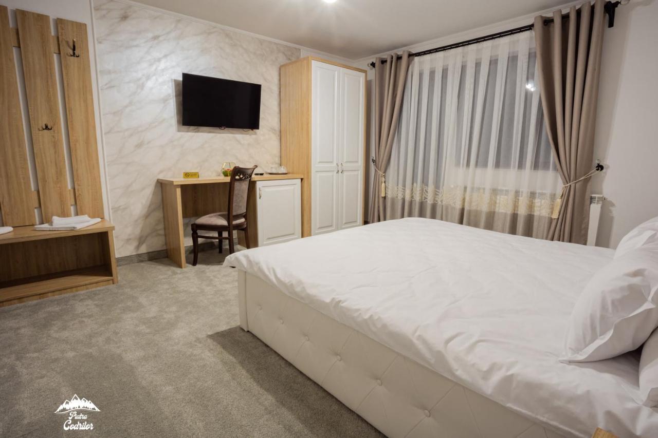 Piatra Codrilor Hotel Dorna-Arini Kültér fotó
