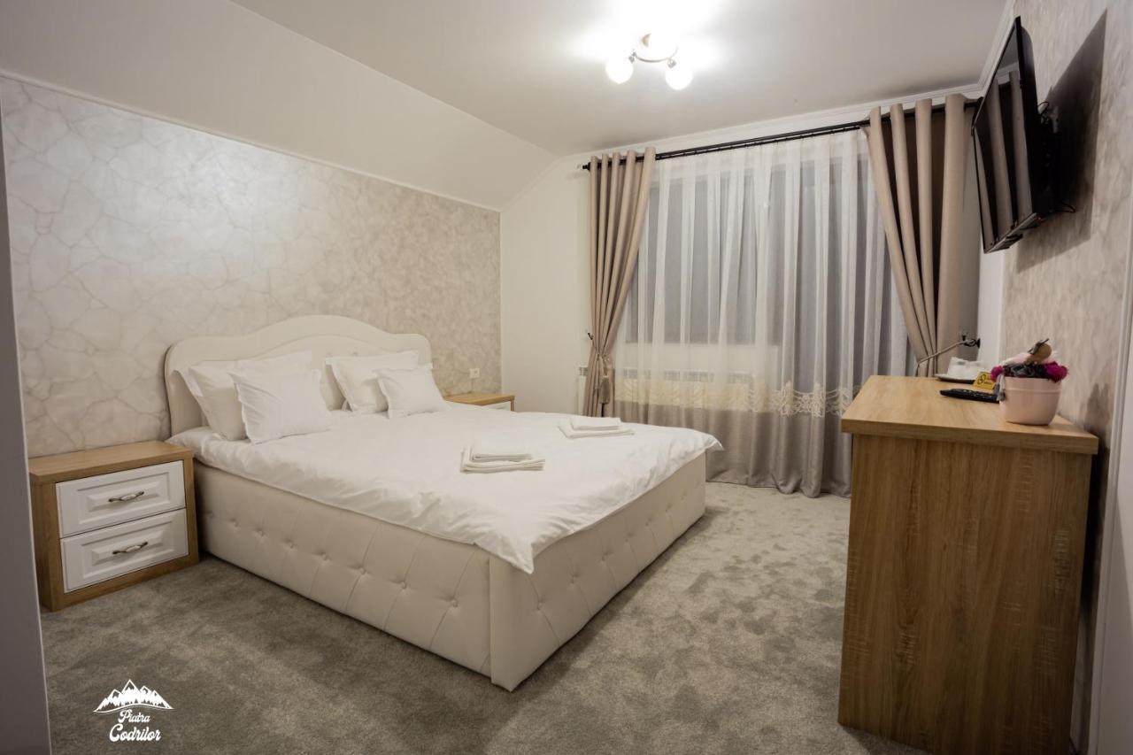 Piatra Codrilor Hotel Dorna-Arini Kültér fotó