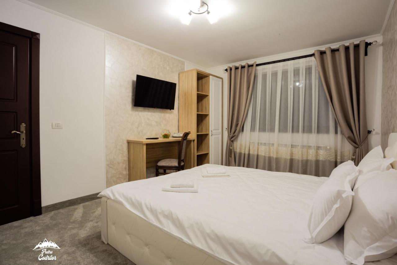 Piatra Codrilor Hotel Dorna-Arini Kültér fotó